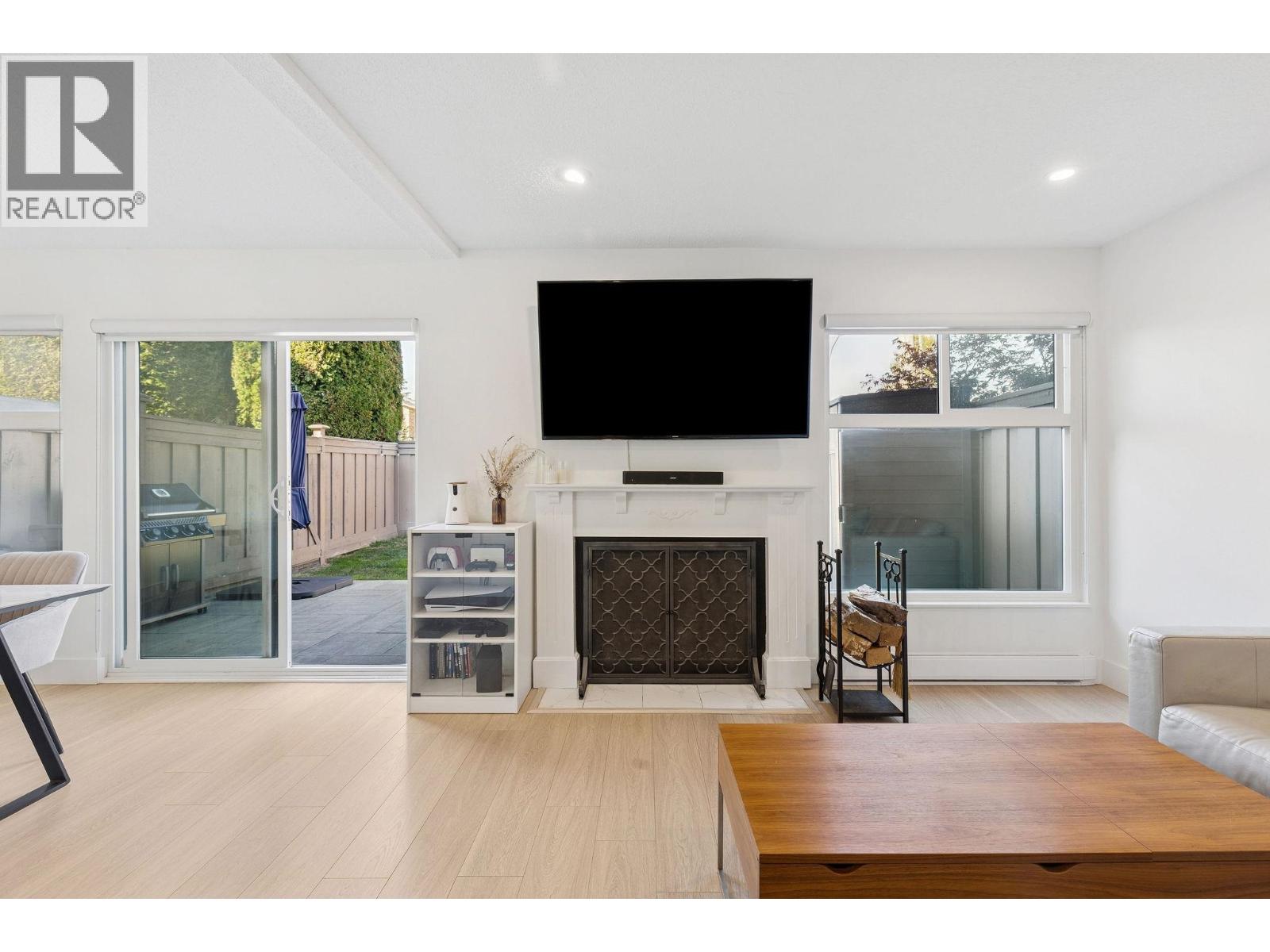 403 4900 FRANCIS ROAD, Richmond