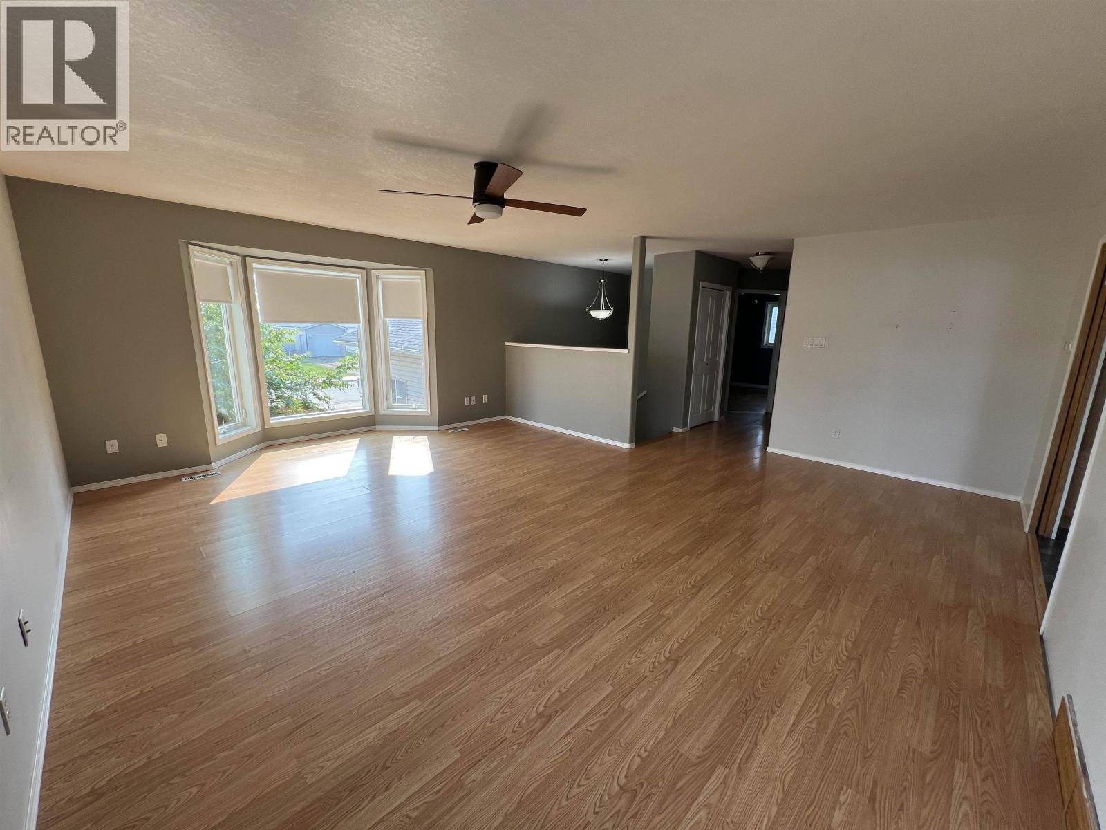 3912 COTTONWOOD ROAD, Fort Nelson