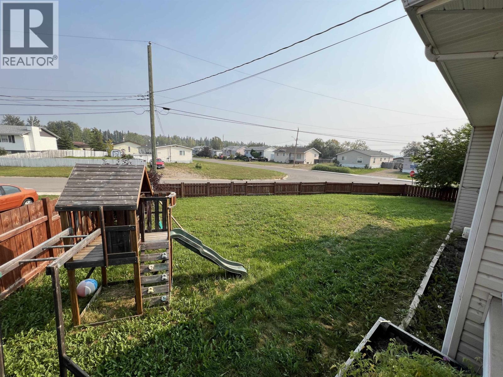 3912 COTTONWOOD ROAD, Fort Nelson