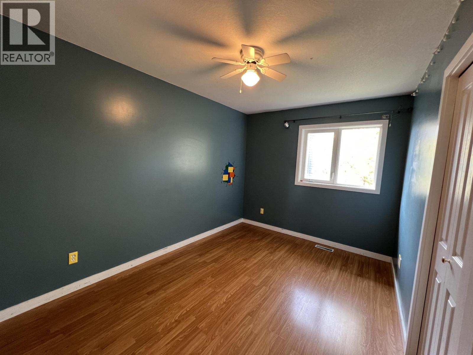3912 COTTONWOOD ROAD, Fort Nelson