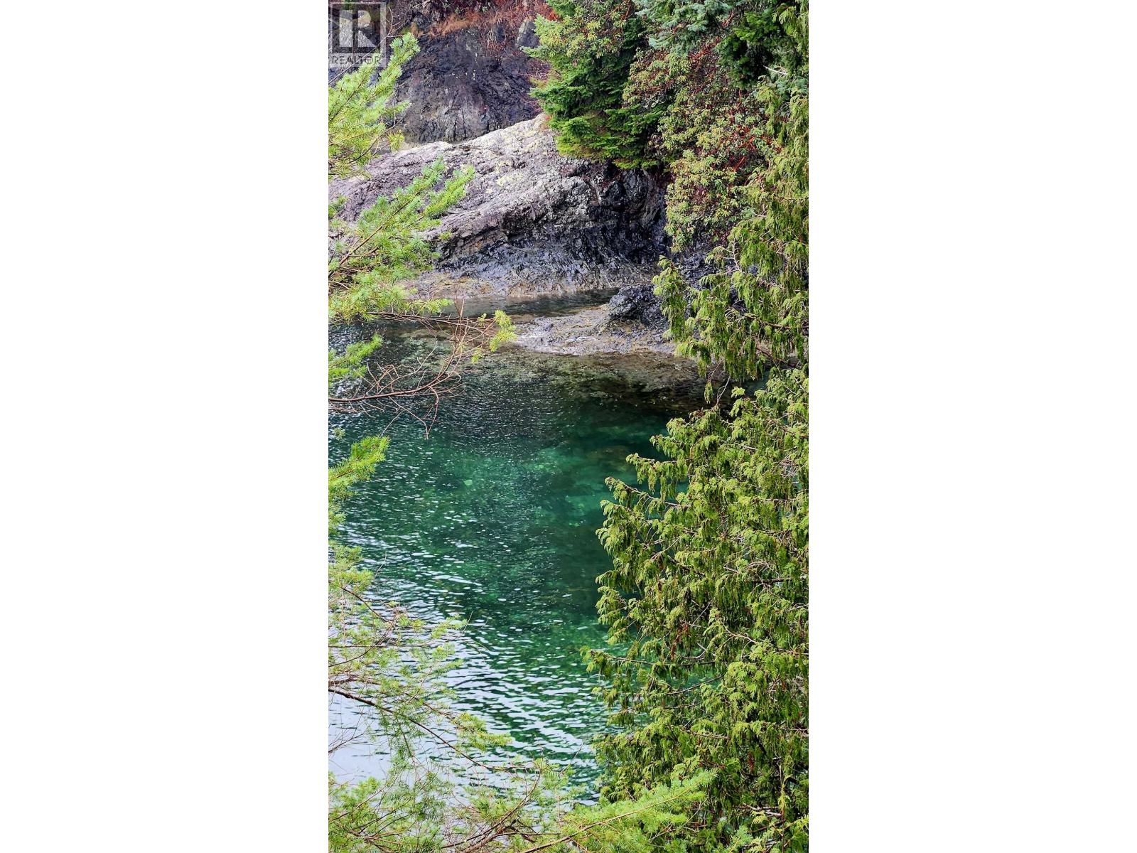 1765 CAPE DRIVE, Bowen Island