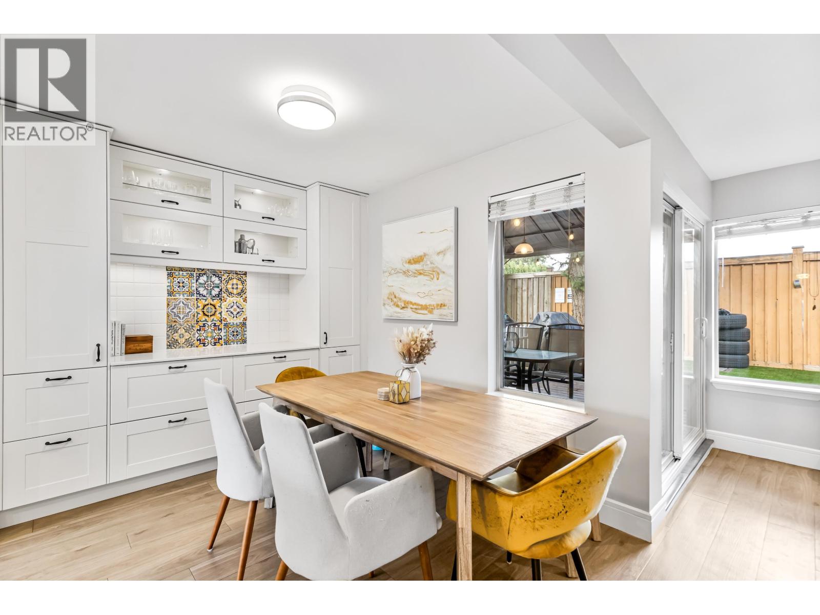 301 20675 118 AVENUE, Maple Ridge