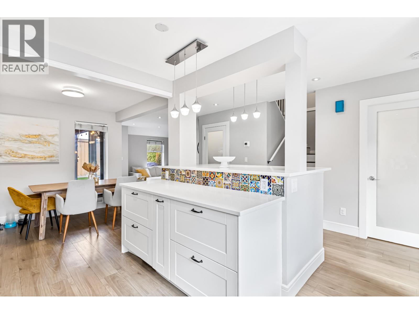 301 20675 118 AVENUE, Maple Ridge