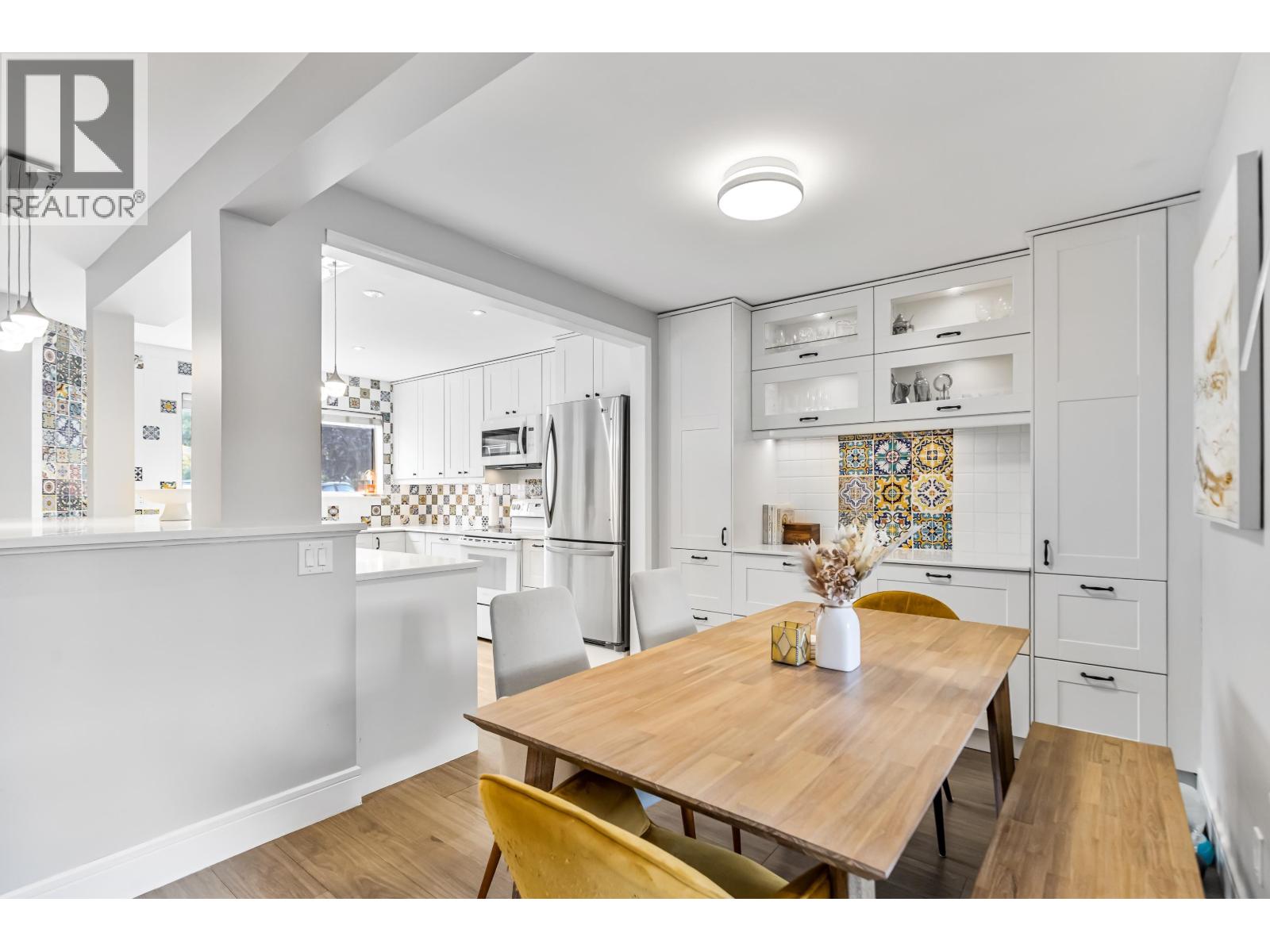 301 20675 118 AVENUE, Maple Ridge
