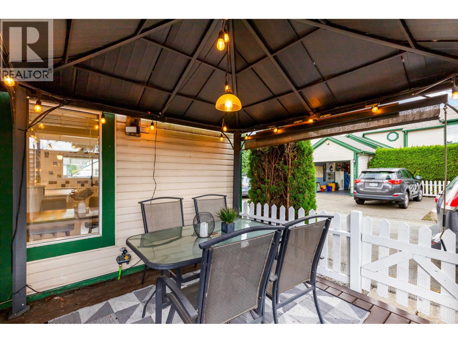 301 20675 118 AVENUE, Maple Ridge