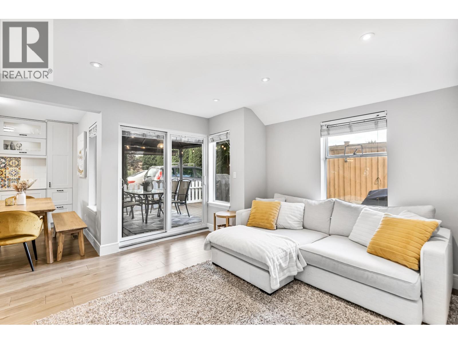 301 20675 118 AVENUE, Maple Ridge