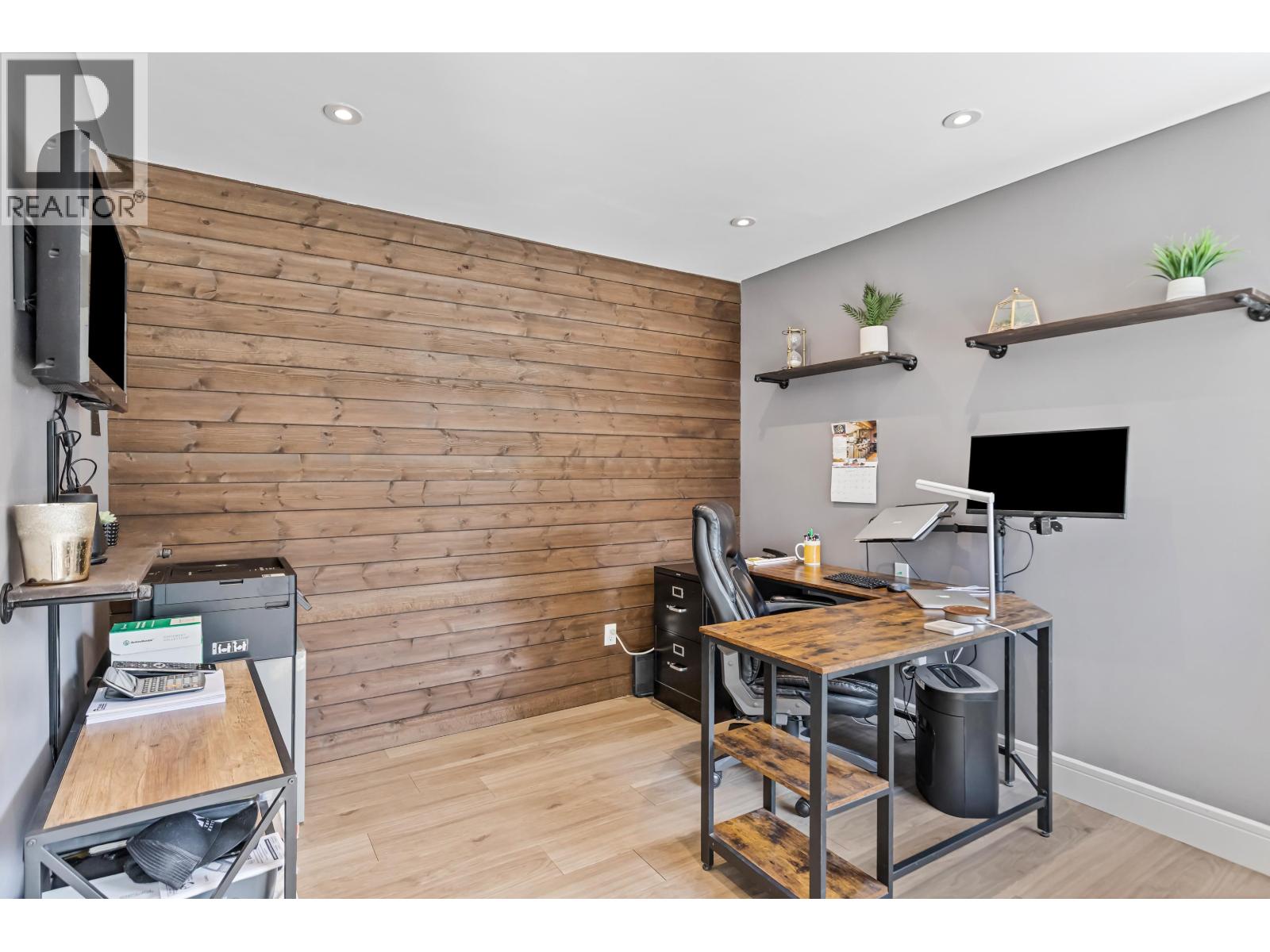 301 20675 118 AVENUE, Maple Ridge