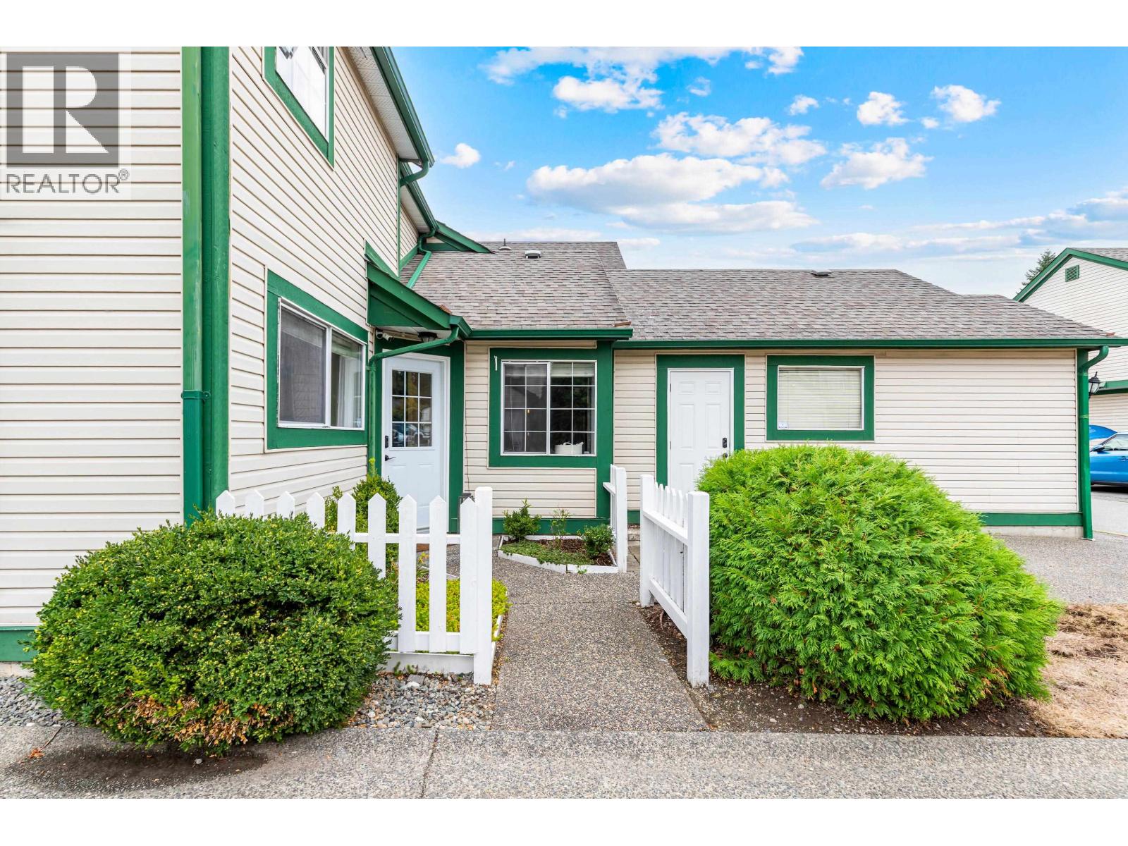 301 20675 118 AVENUE, Maple Ridge