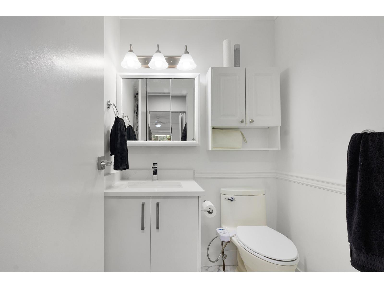 303 13955 72 AVENUE, Surrey