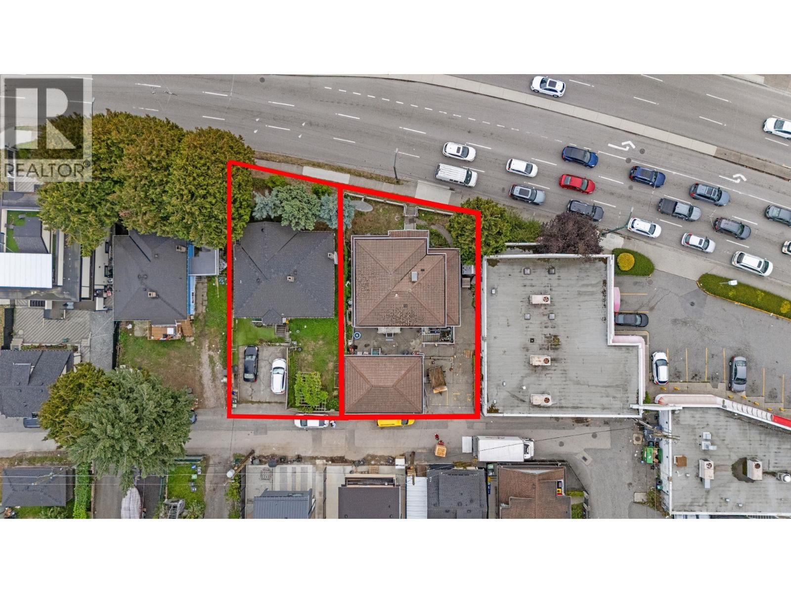 263 SE MARINE DRIVE, Vancouver