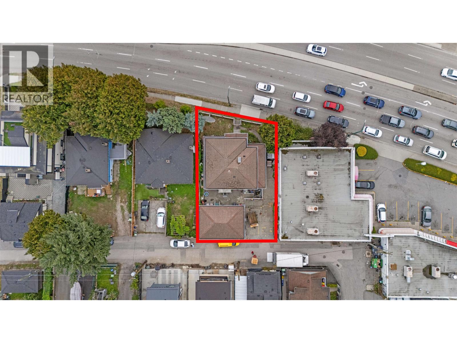 263 SE MARINE DRIVE, Vancouver