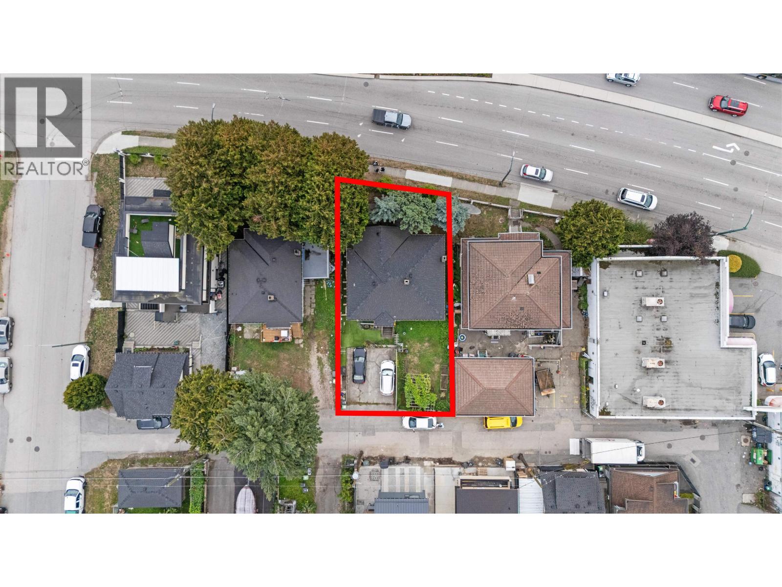 263 SE MARINE DRIVE, Vancouver