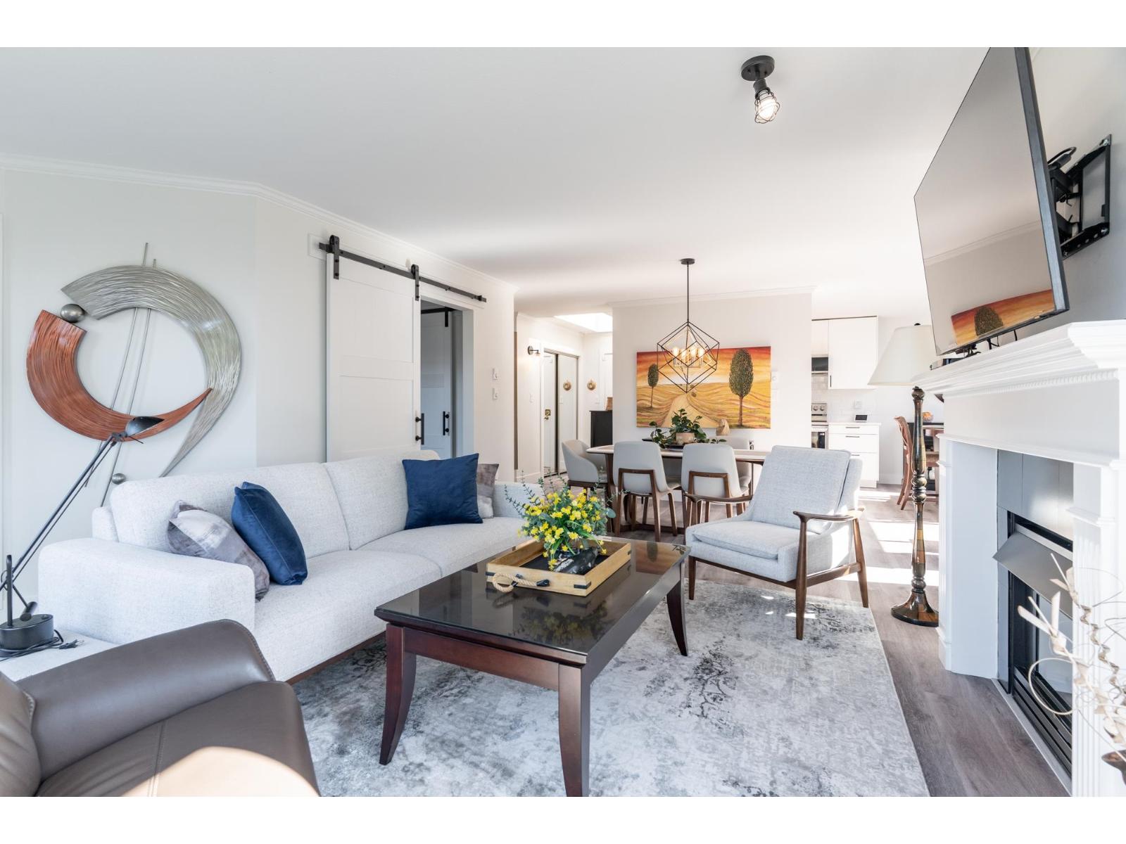 501 1225 MERKLIN STREET, White Rock