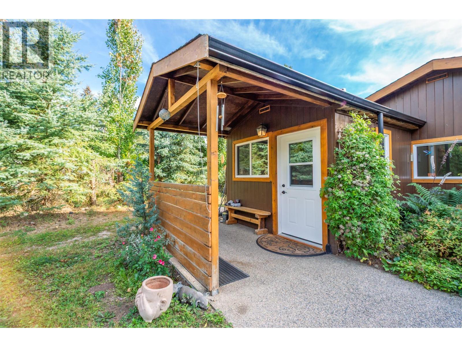  11875 Greystokes Road, Kelowna