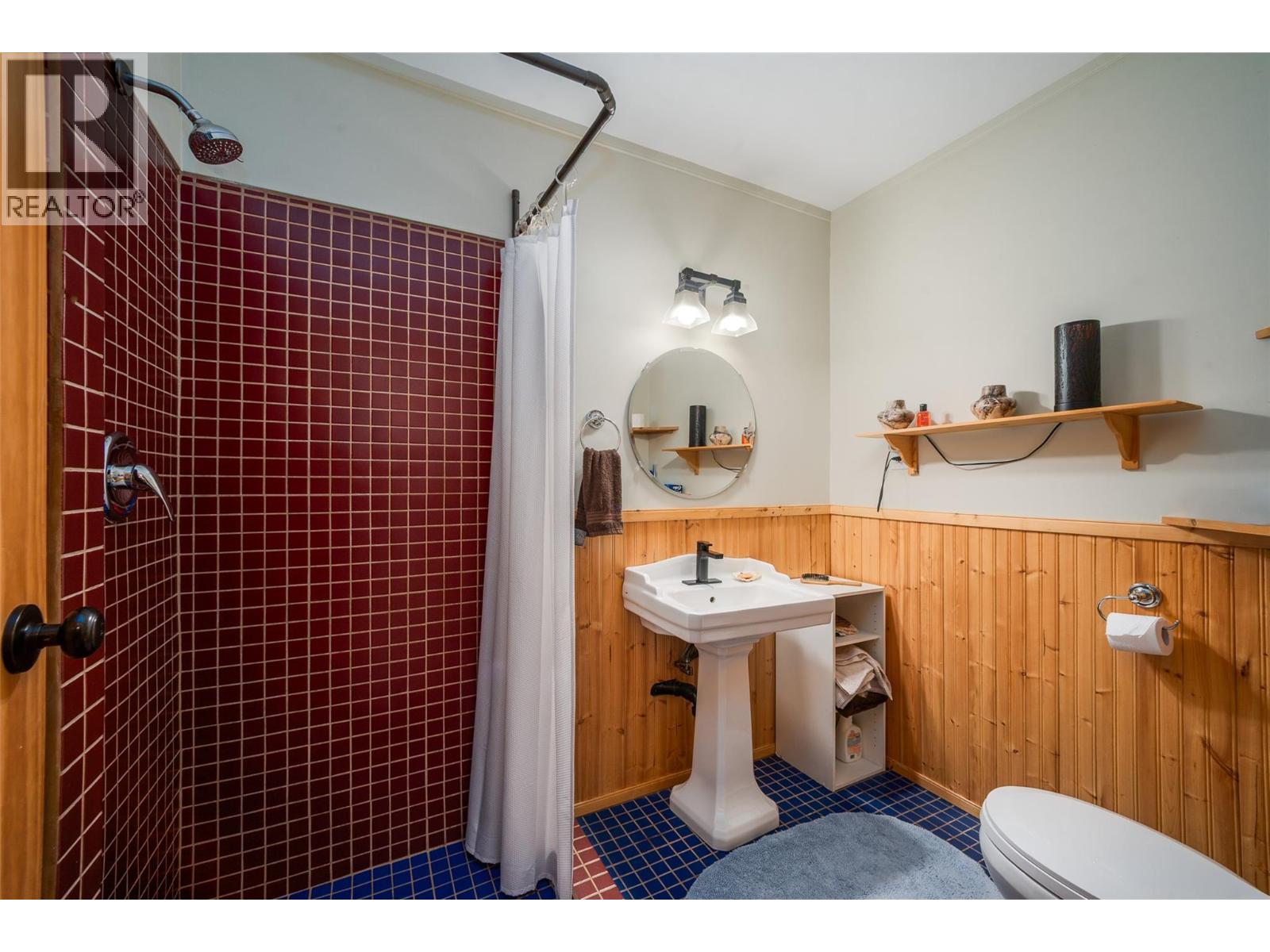  11875 Greystokes Road, Kelowna