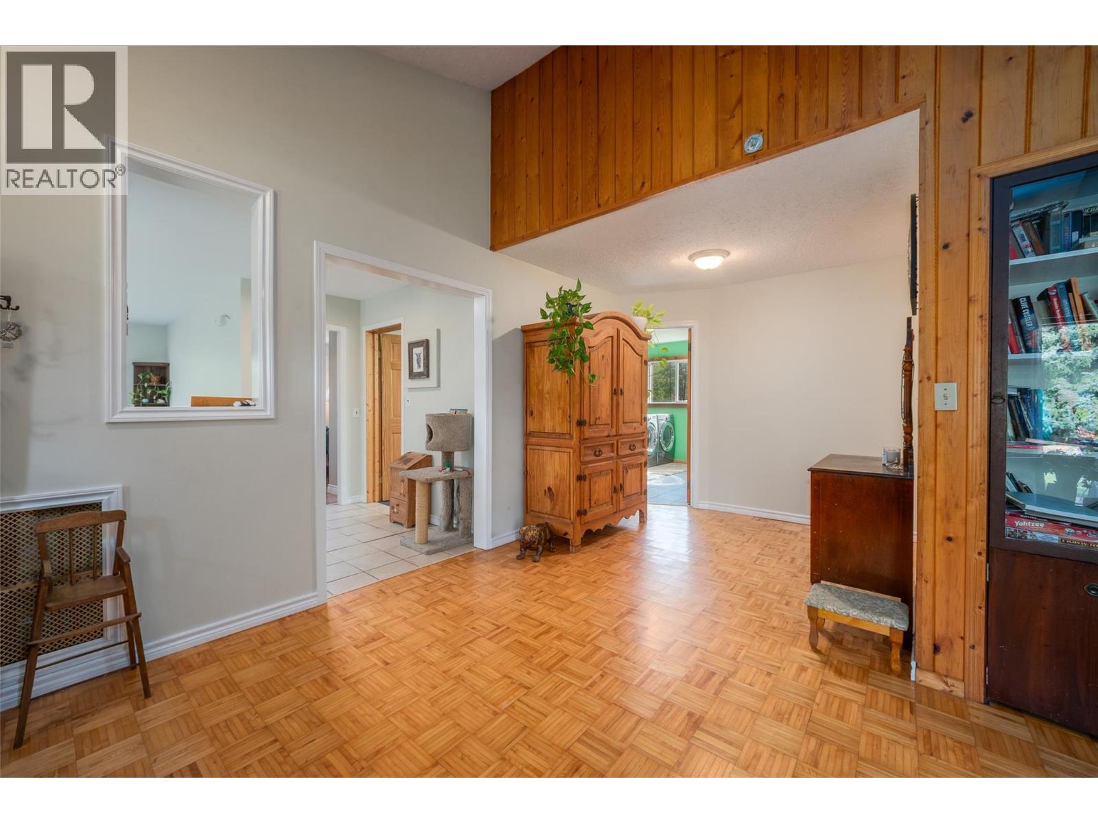  11875 Greystokes Road, Kelowna
