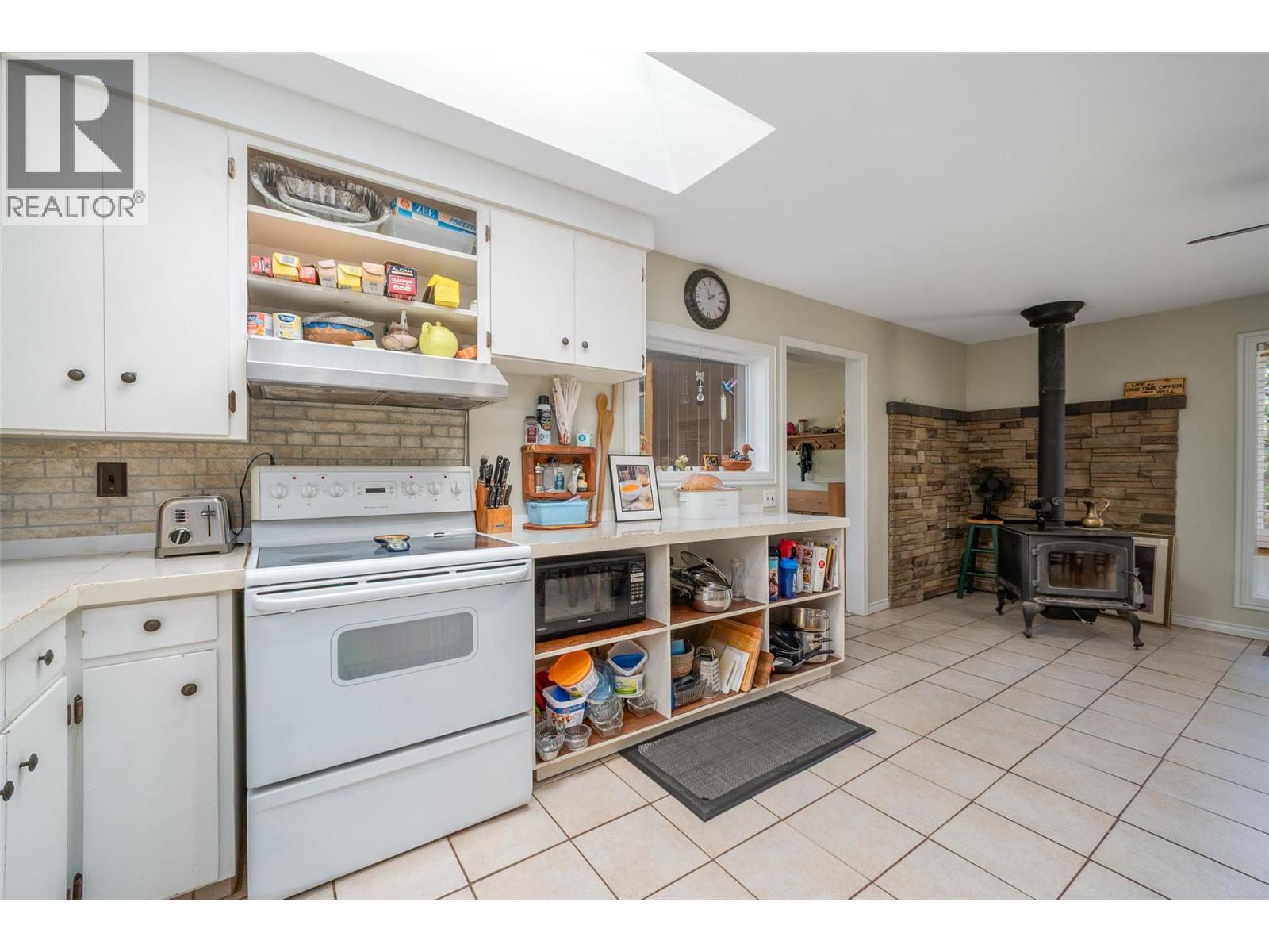  11875 Greystokes Road, Kelowna