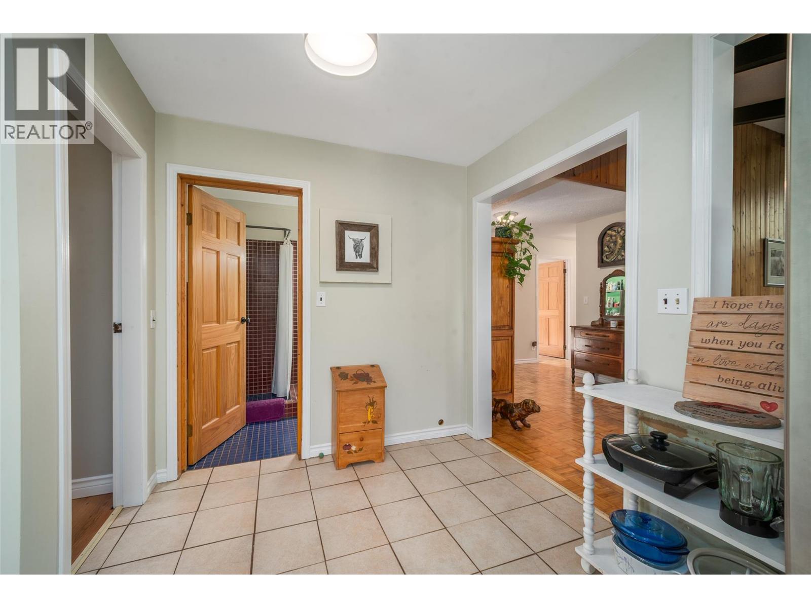  11875 Greystokes Road, Kelowna