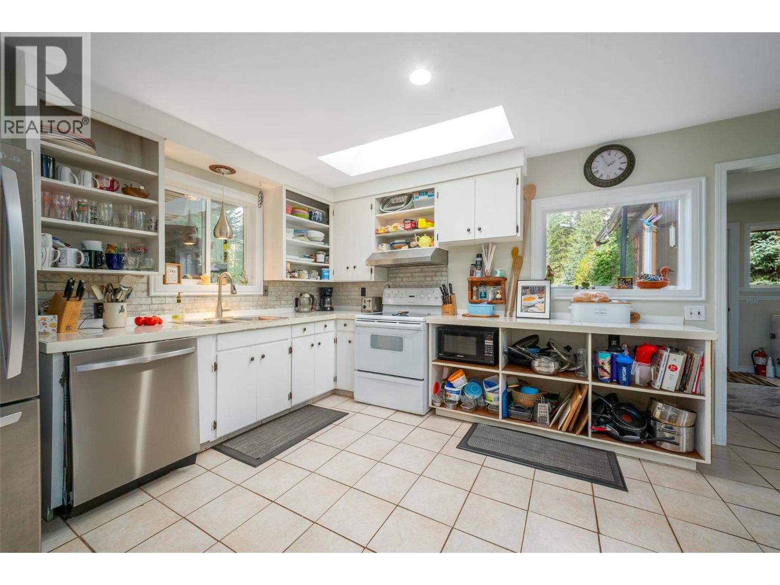  11875 Greystokes Road, Kelowna