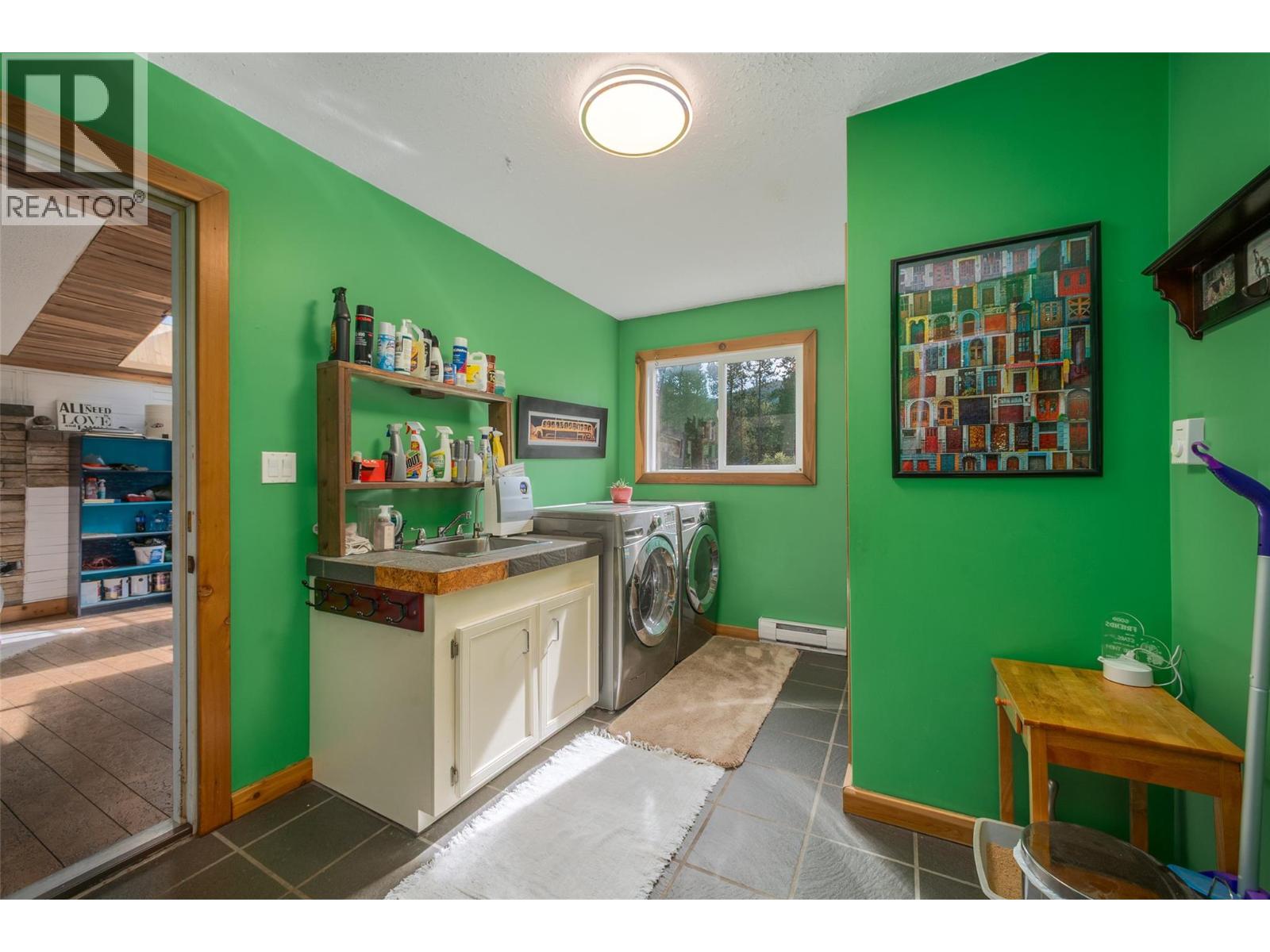  11875 Greystokes Road, Kelowna