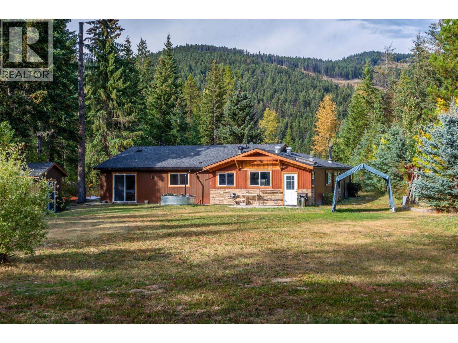  11875 Greystokes Road, Kelowna