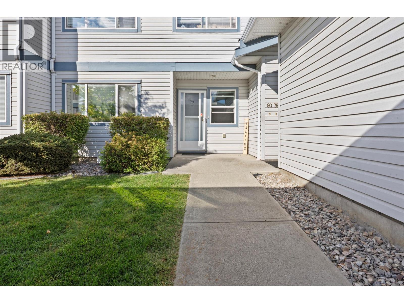 #79-4740 20th Street, Vernon