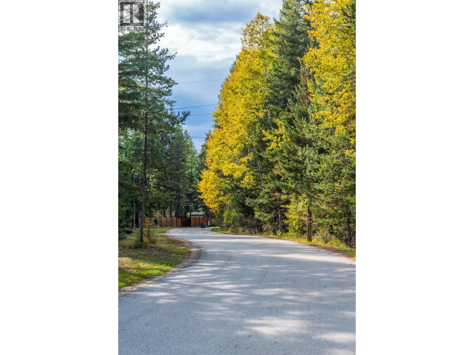  11875 Greystokes Road, Kelowna