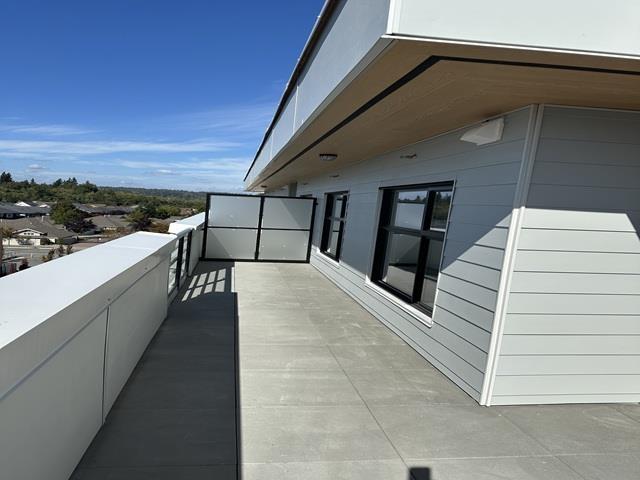 509 163 175A STREET - Photo 4 of 22, Surrey, British Columbia