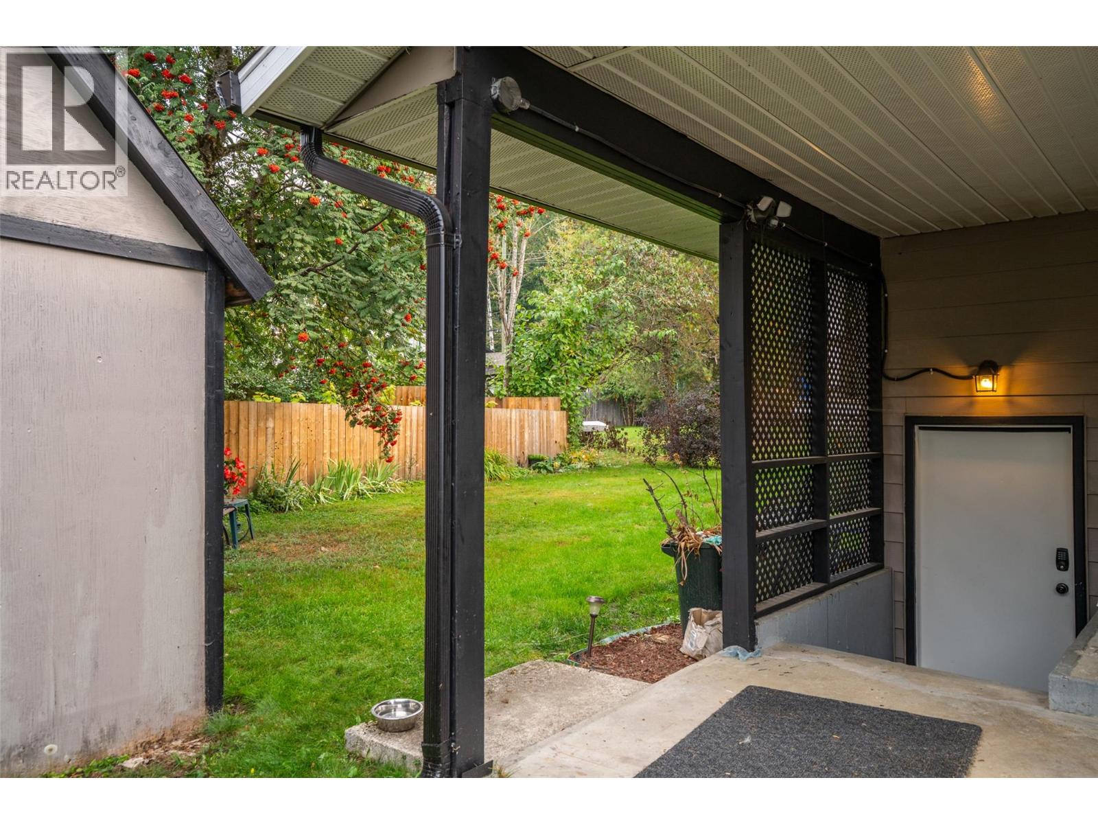 1819 Dallas Road, Revelstoke