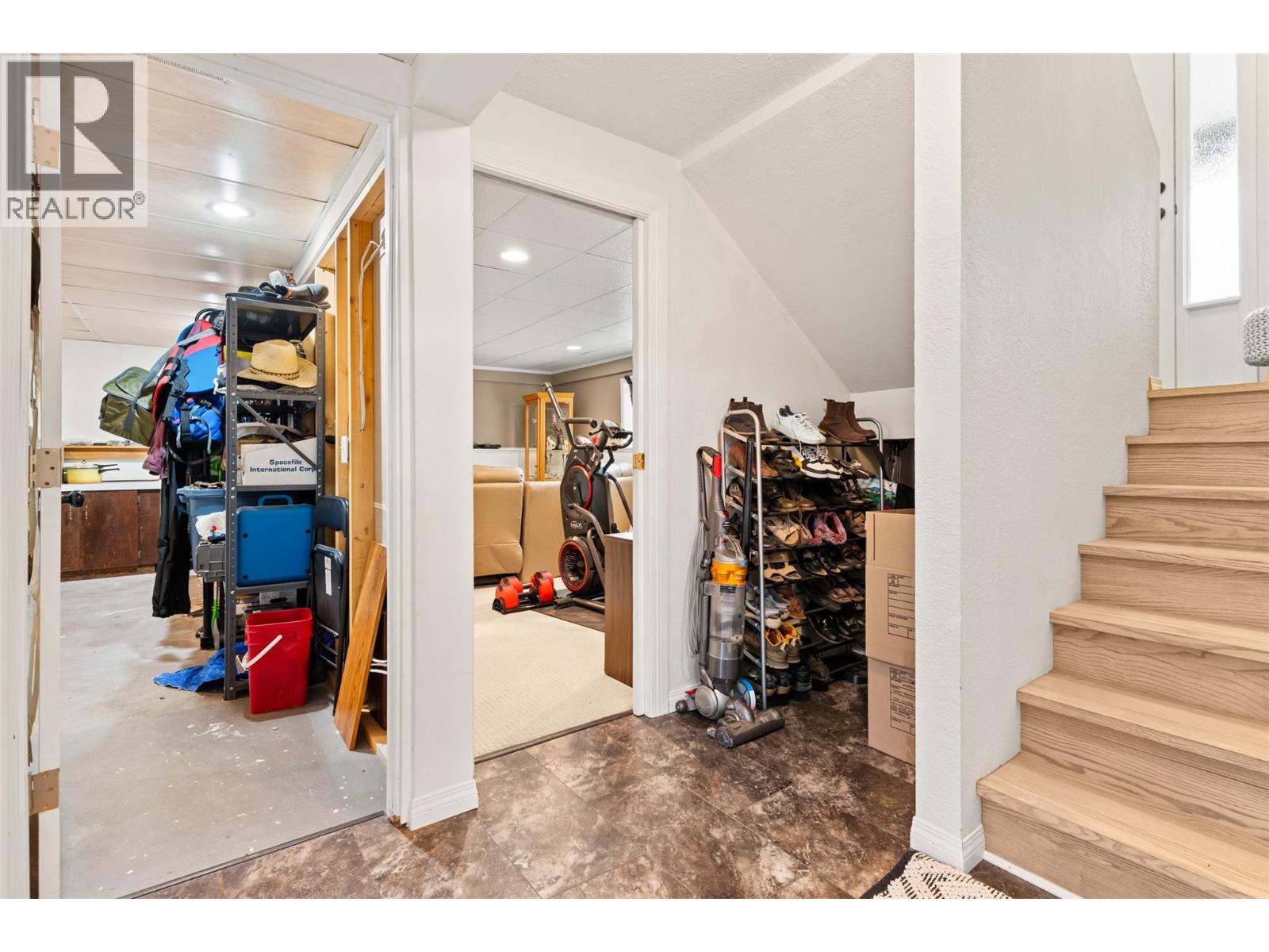 1819 Dallas Road, Revelstoke
