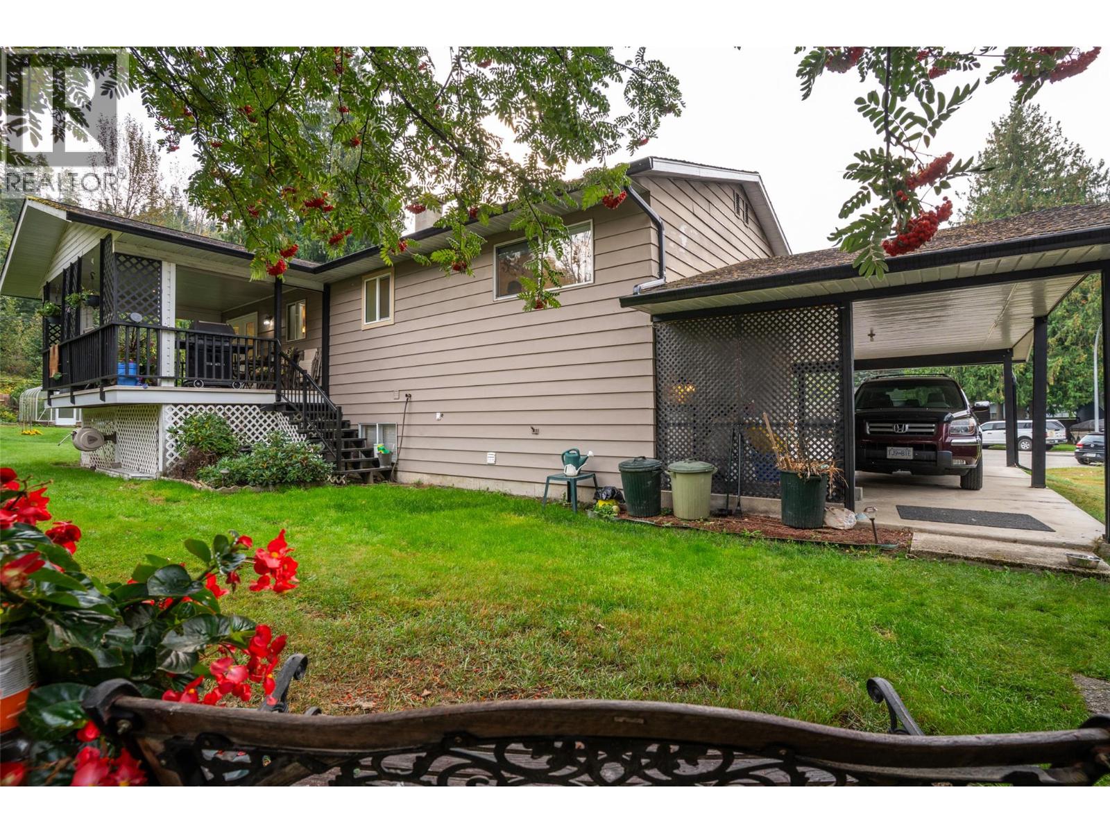 1819 Dallas Road, Revelstoke