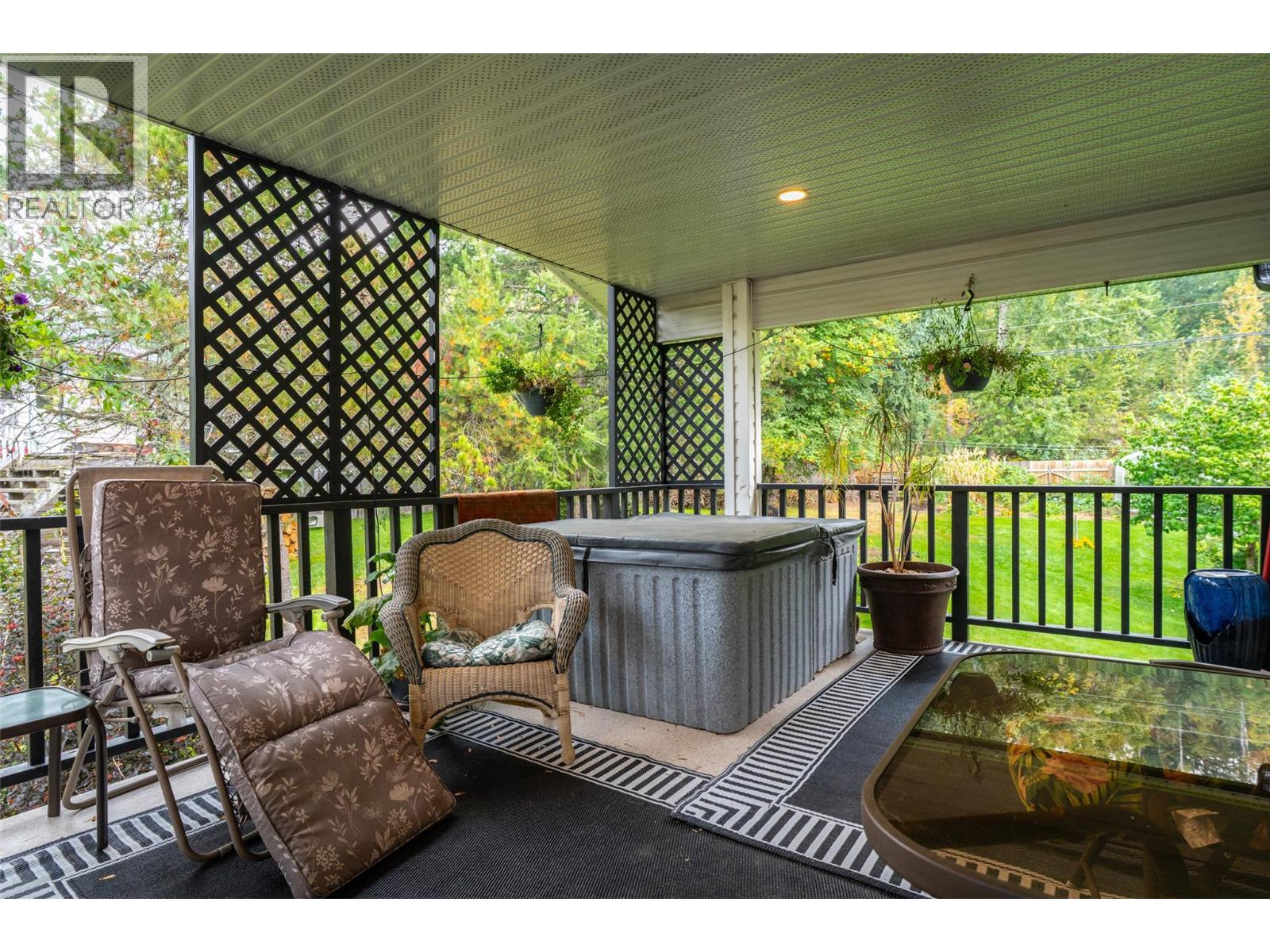1819 Dallas Road, Revelstoke