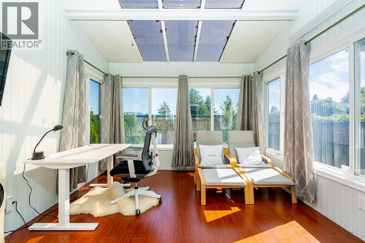 6094 WALKER AVENUE, Burnaby