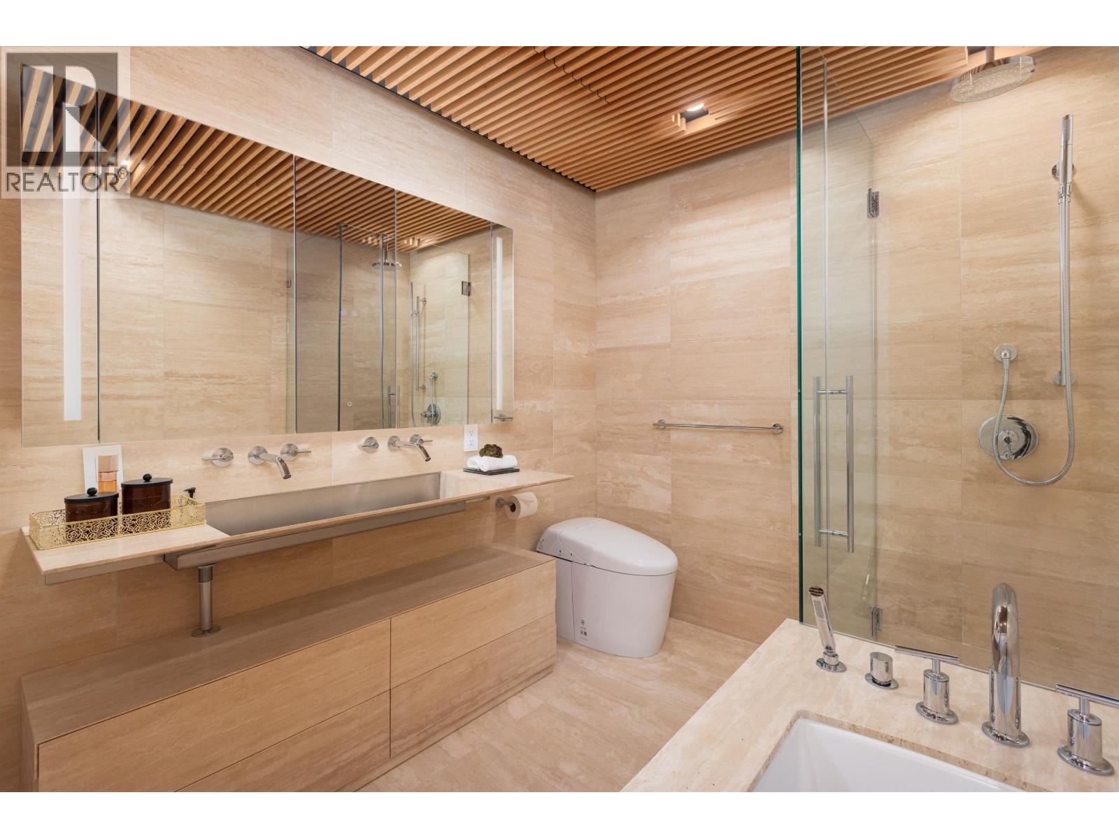 3403 1568 ALBERNI STREET, Vancouver