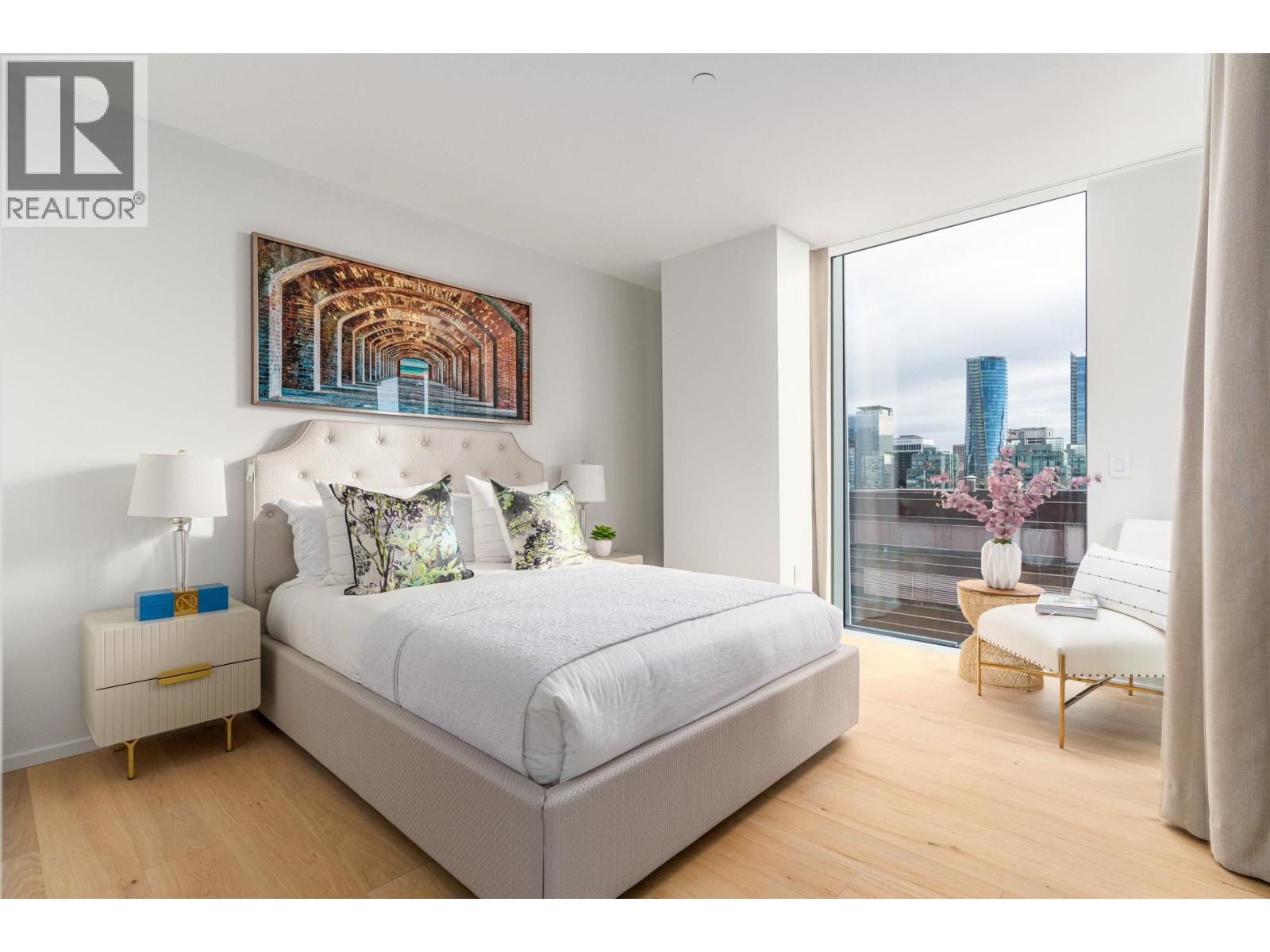 3403 1568 ALBERNI STREET, Vancouver