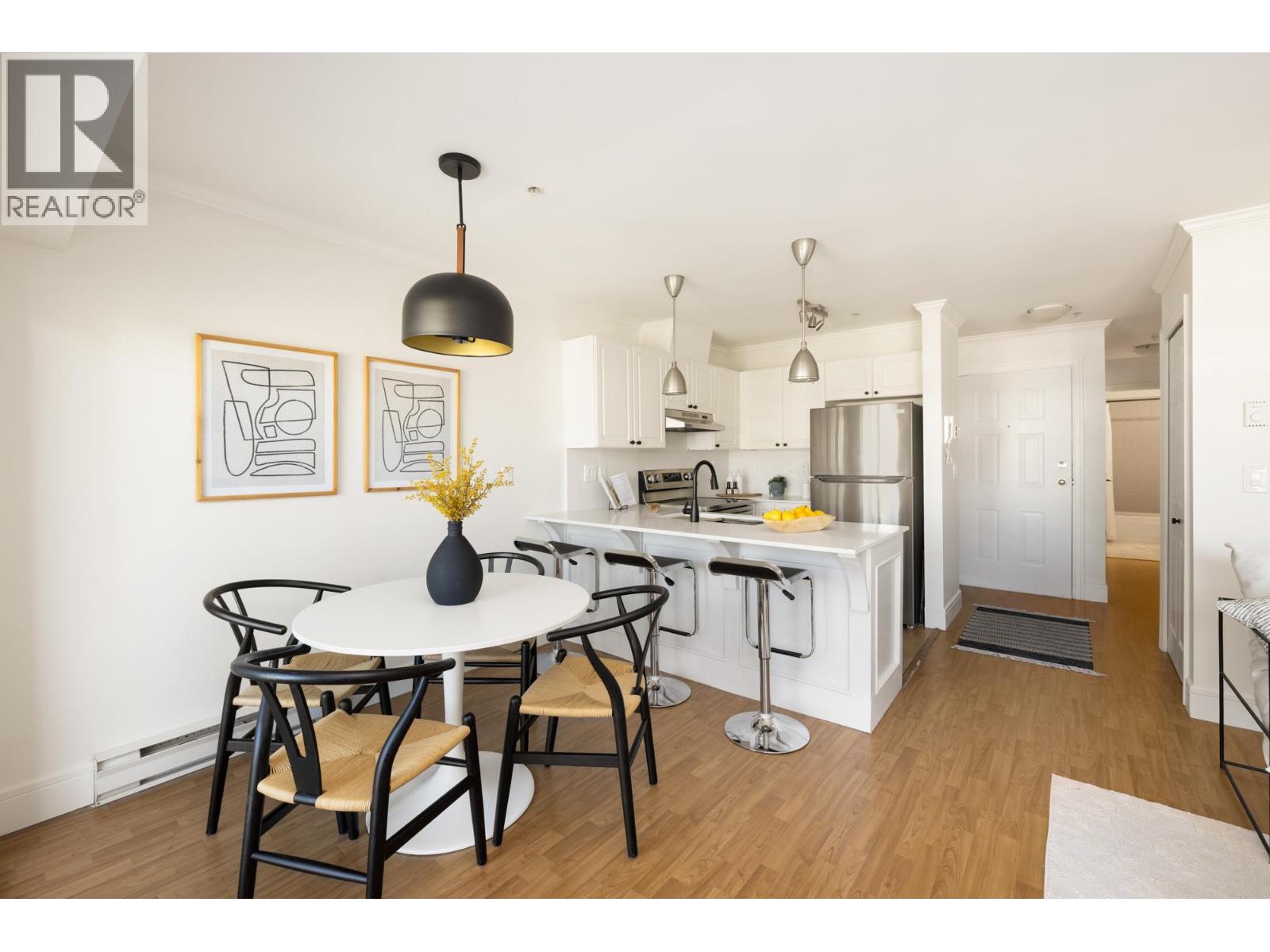 303 788 8TH AVENUE, Vancouver