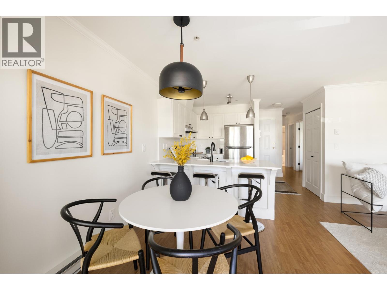 303 788 8TH AVENUE, Vancouver