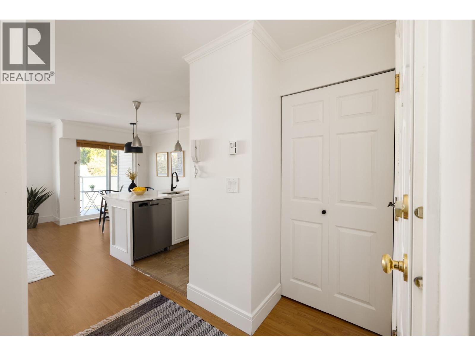 303 788 8TH AVENUE, Vancouver