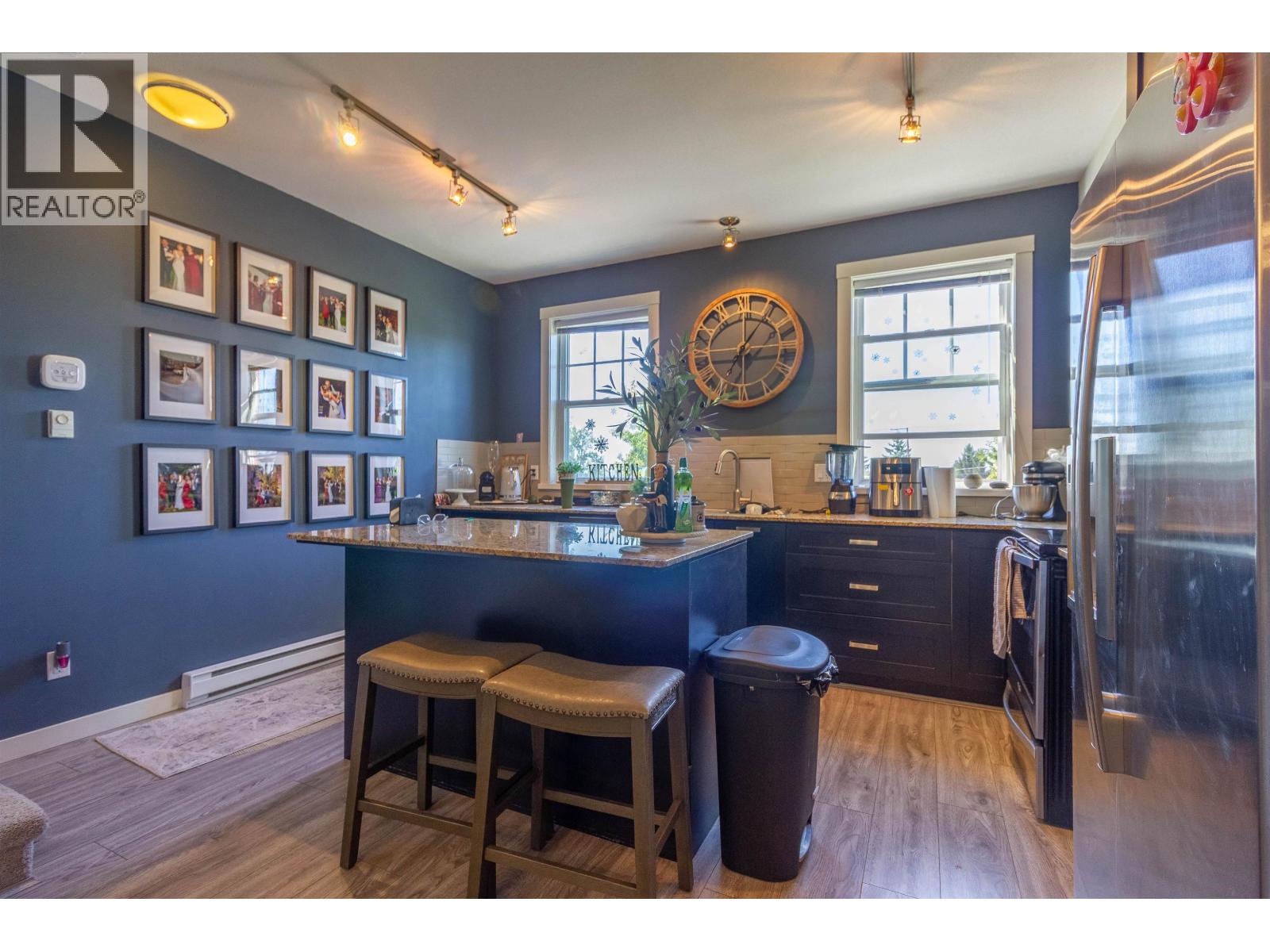 103 688 EDGAR AVENUE, Coquitlam