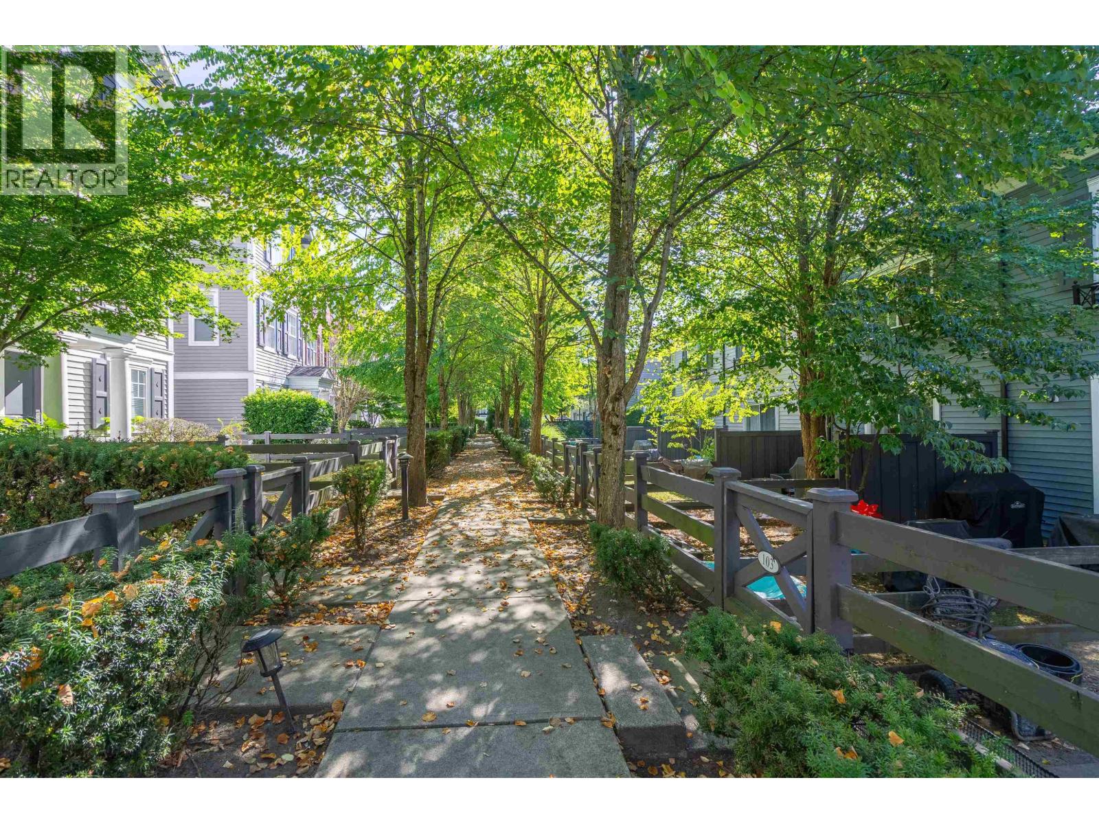103 688 EDGAR AVENUE, Coquitlam