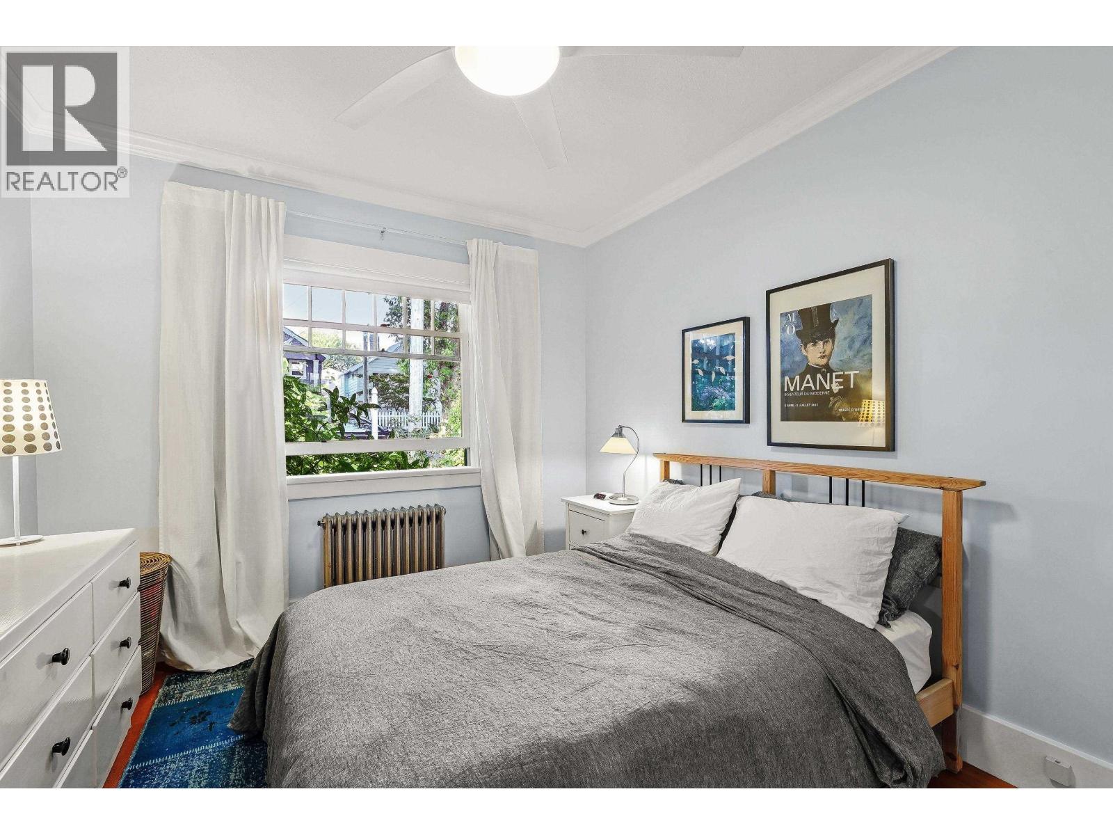 2274 E 7TH AVENUE, Vancouver