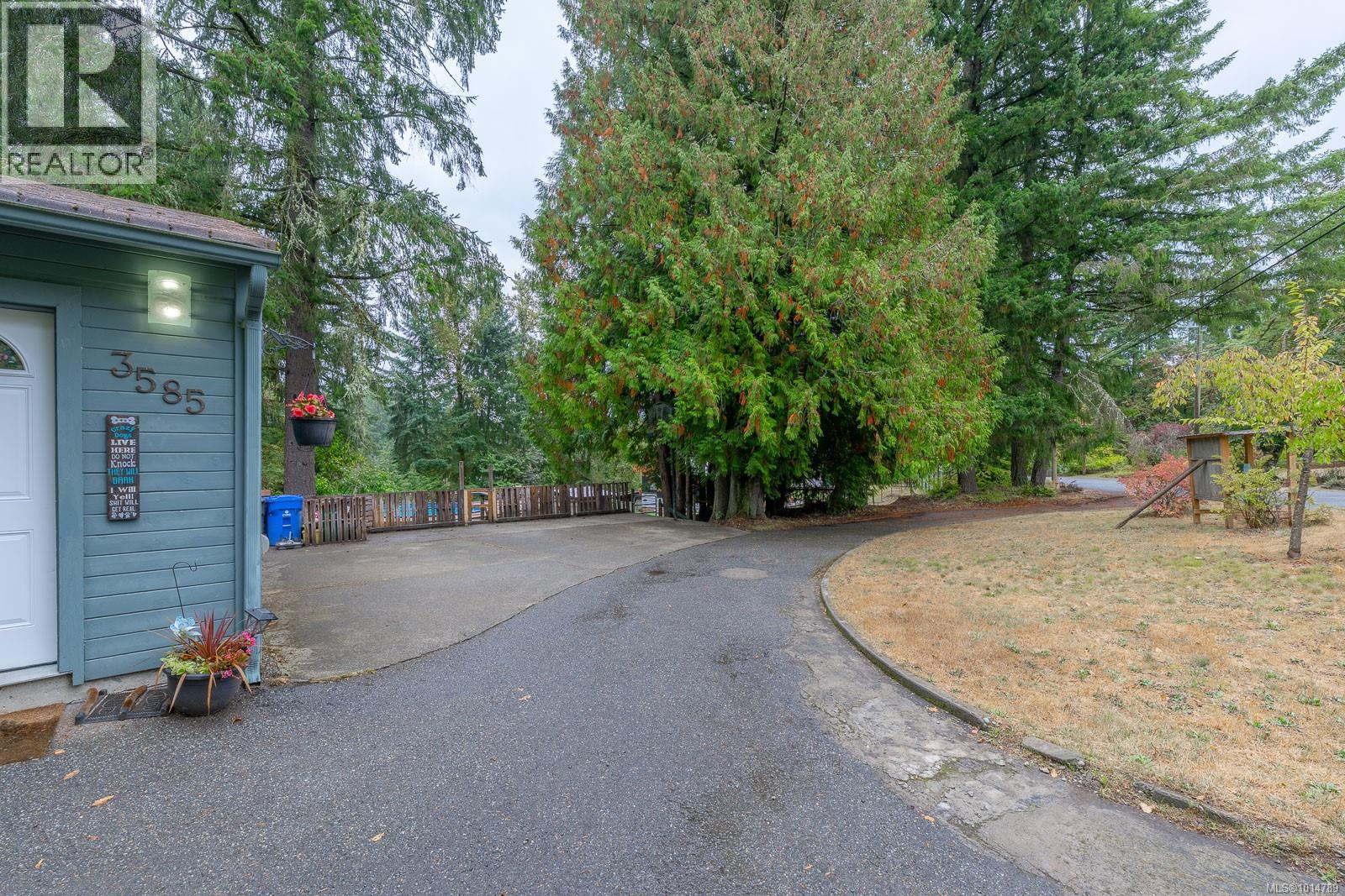 3585 Glenora Rd, Duncan