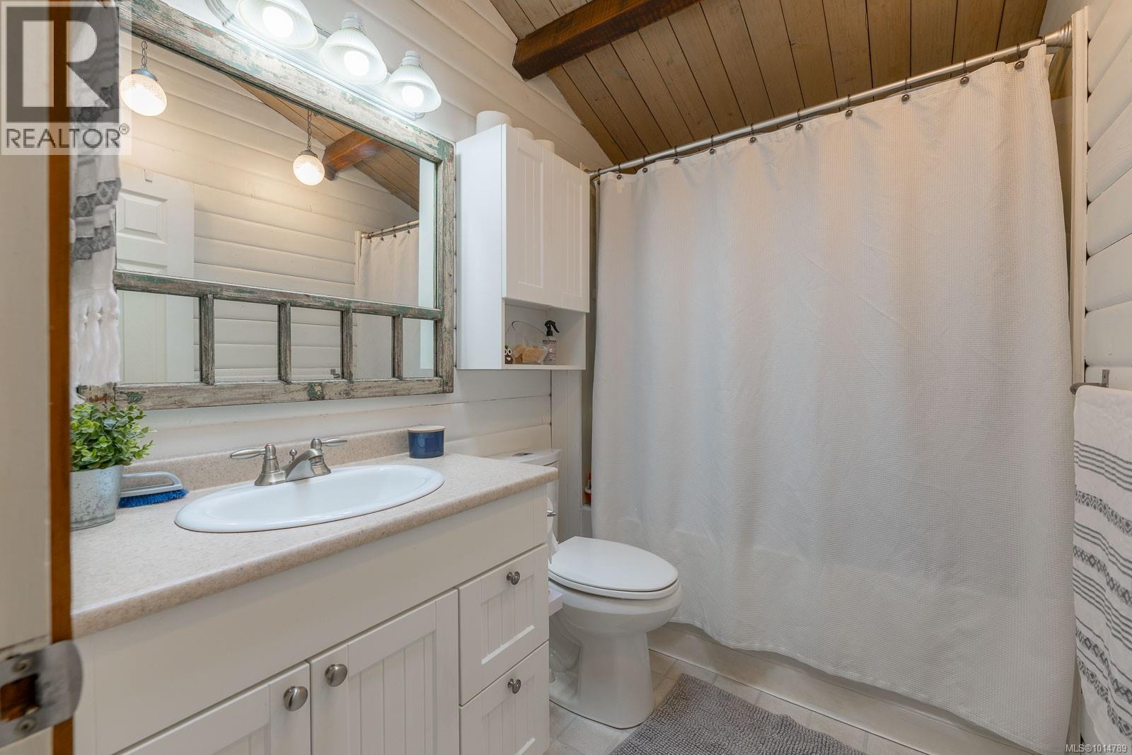 3585 Glenora Rd, Duncan