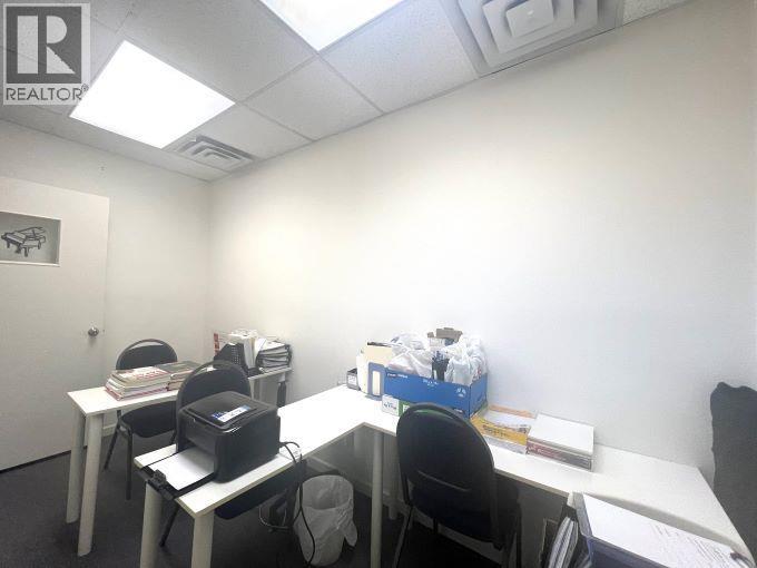 Office in Richmond - Image 4
