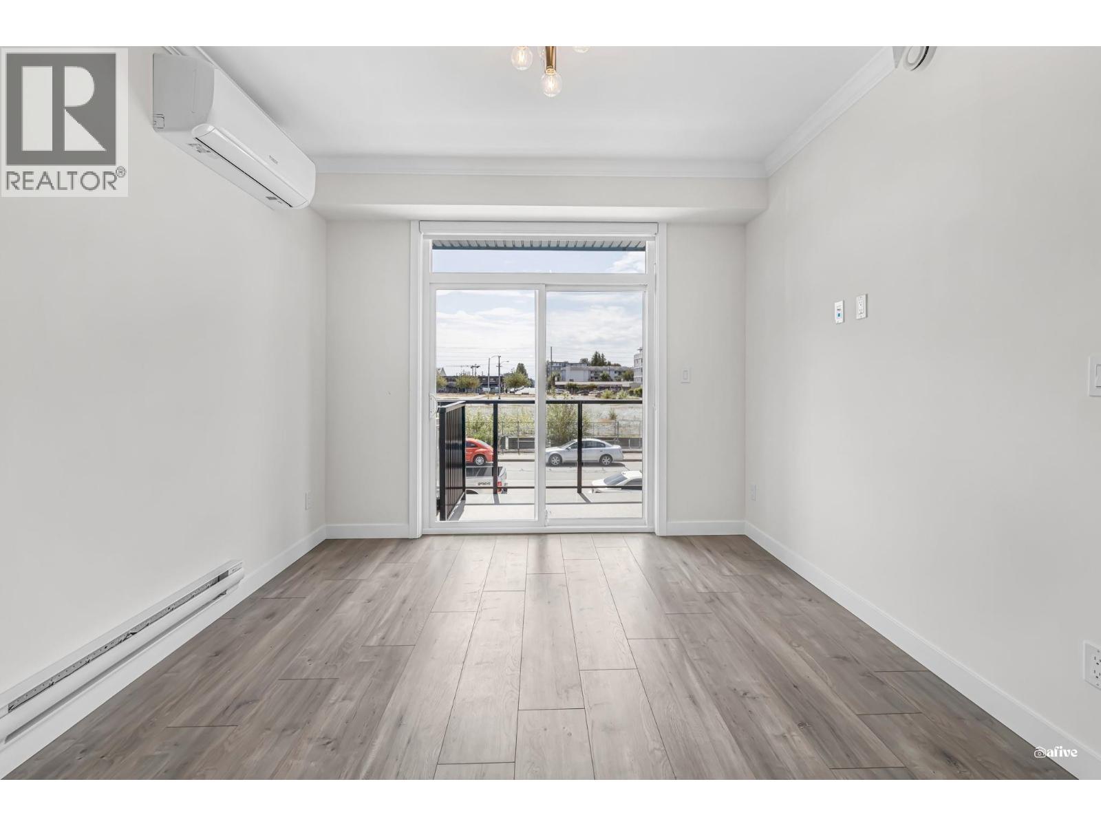 215 12109 223 STREET, Maple Ridge