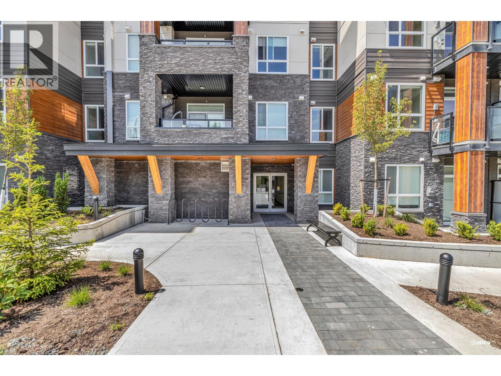 215 12109 223 STREET, Maple Ridge