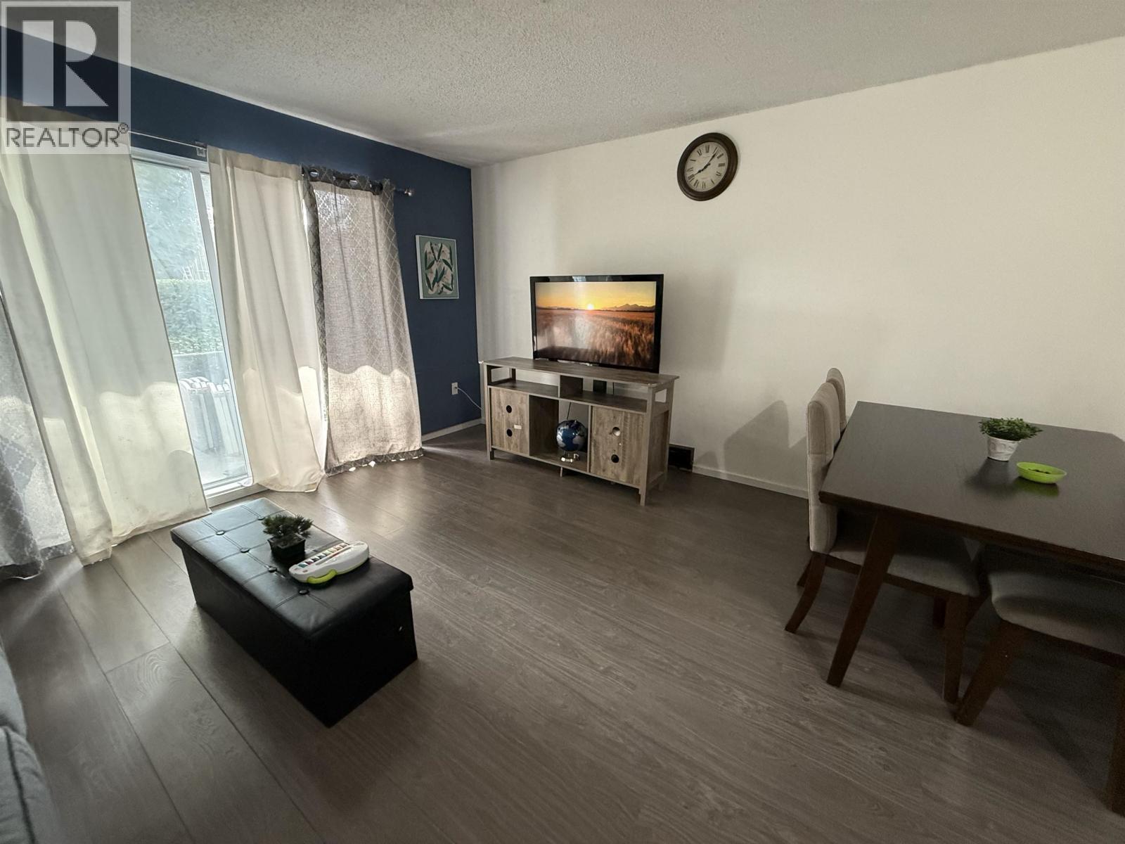 108 2055 SUFFOLK AVENUE, Port Coquitlam