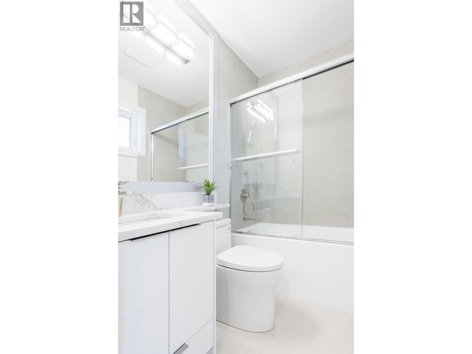 1470 W 57TH AVENUE, Vancouver