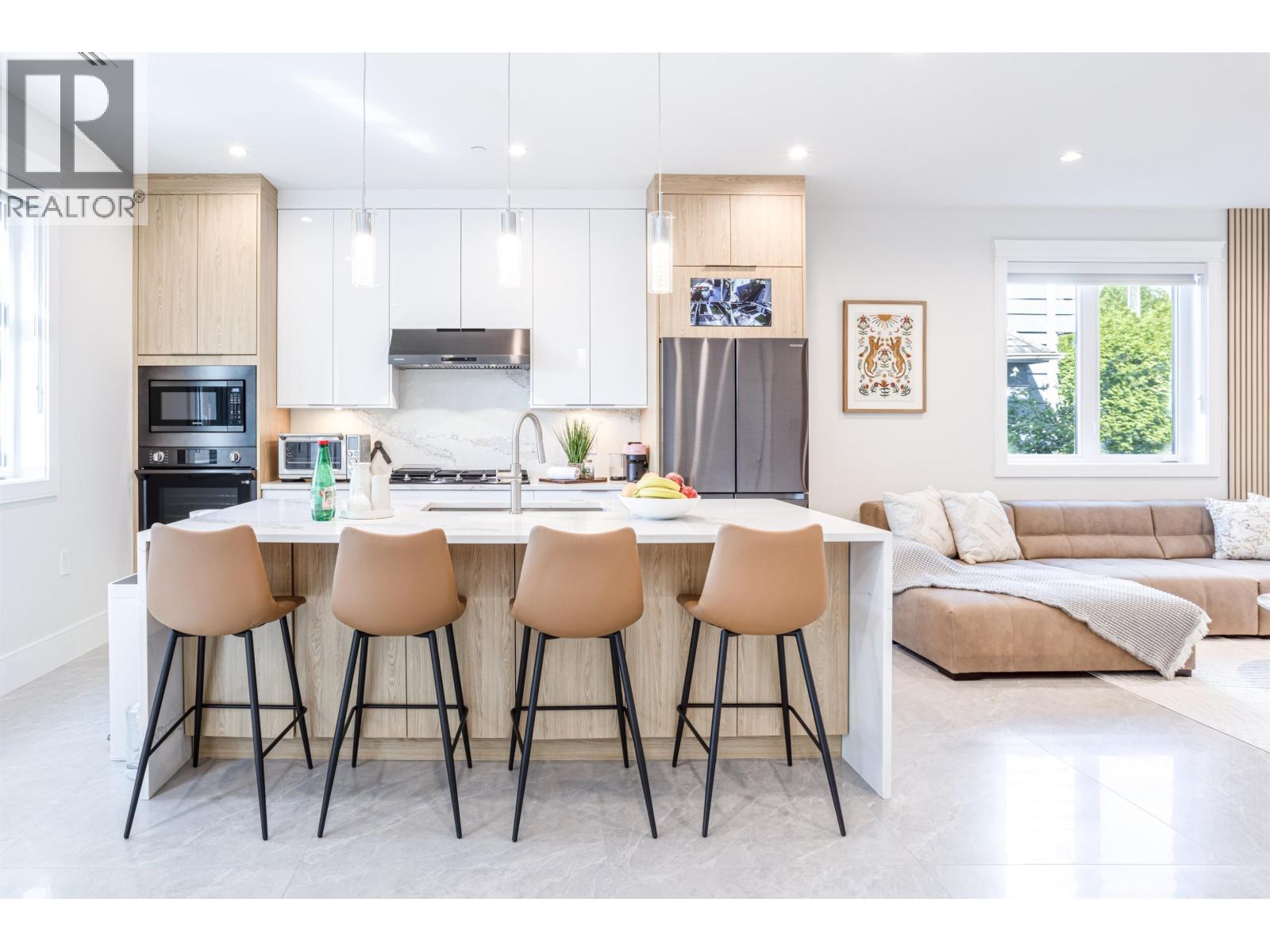 1470 W 57TH AVENUE, Vancouver