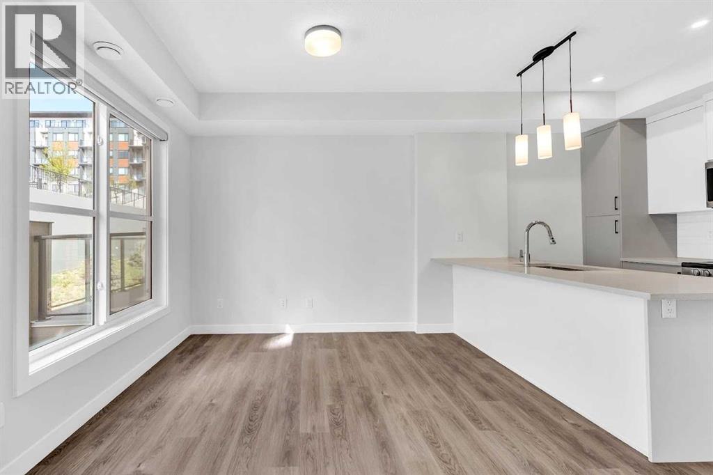 Single Family House for Sale in    Street SW Springbank Hill Calgary 